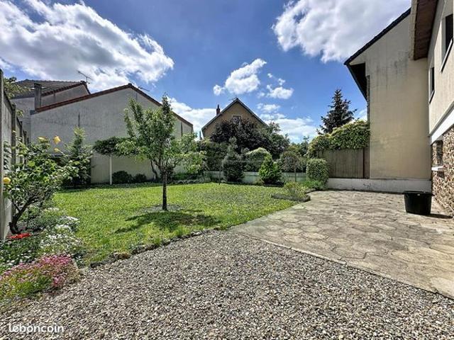 Maison 5 pièces 110 m²