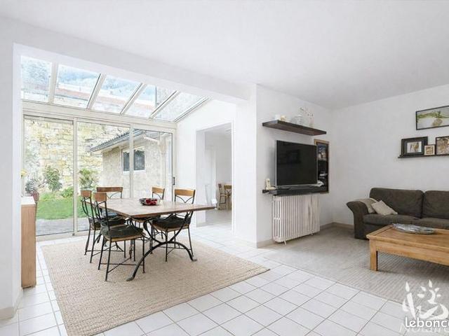 Maison 5 pièces 110 m²
