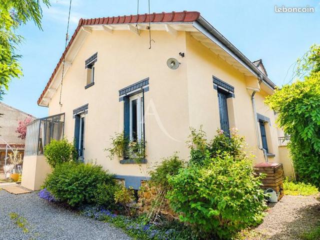 Maison 5 pièces 110 m²