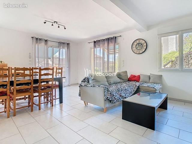 Maison 5 pièces 110 m²