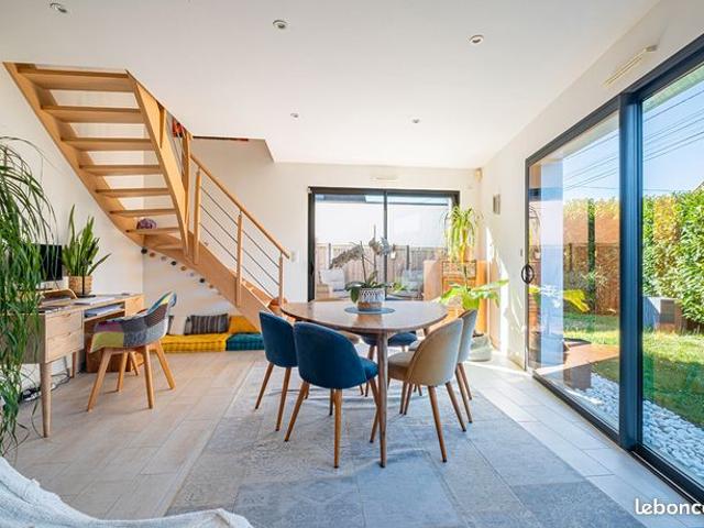 Maison 5 pièces 110 m²