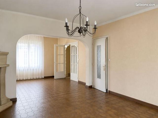 Maison 5 pièces 110 m²