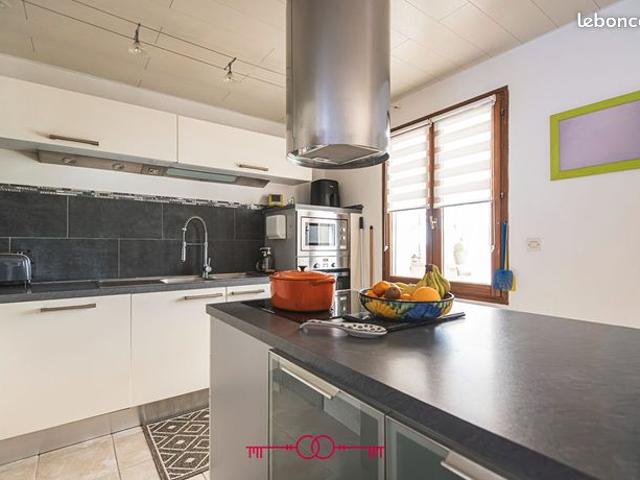 Maison 5 pièces 110 m²