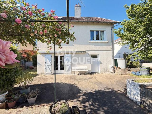 Maison 5 pièces 110 m²