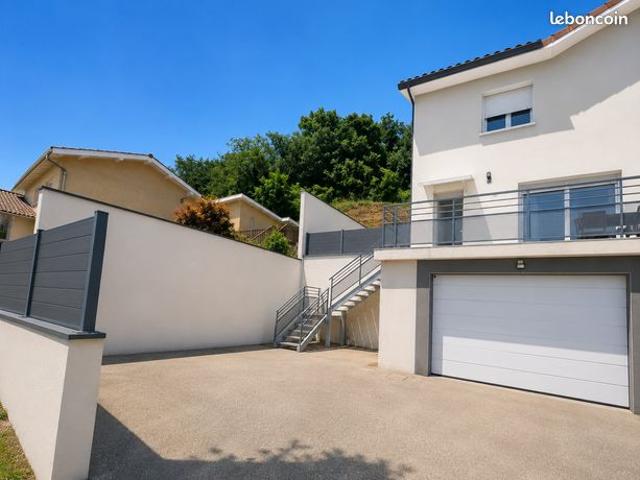 Maison 5 pièces 110 m²