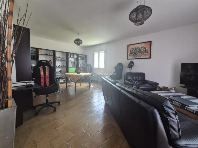 Maison 5 pièces, 110 m² à louer à Marssac sur Tarn 81150