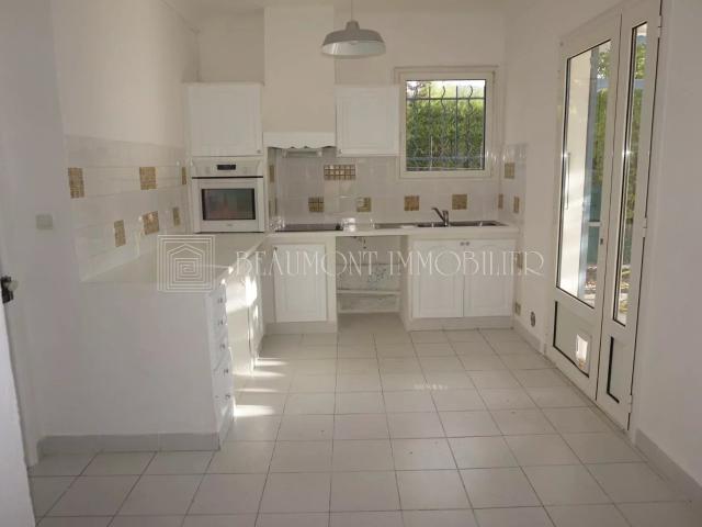 Maison 5 pièces, 110 m² à louer à Nice 06000