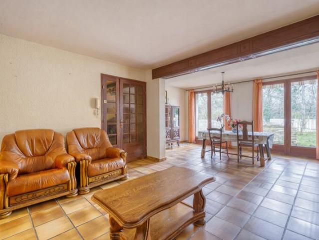 Maison 5 pièces 110m2 avec garage