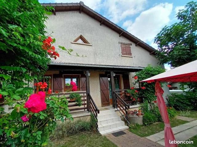 Maison 5 pièces 111 m²