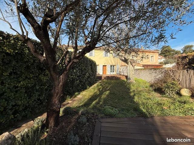 Maison 5 pièces 111 m²