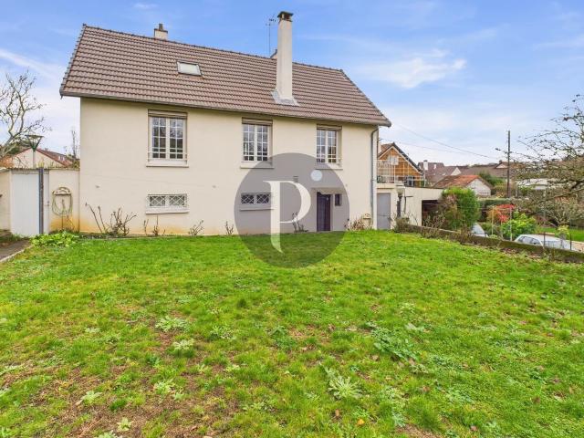 Maison 5 pièces 111 m²