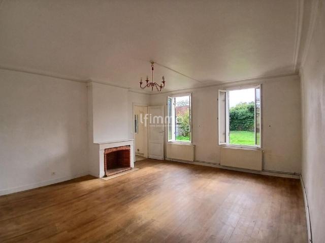 maison 5 pièces – 111 m²