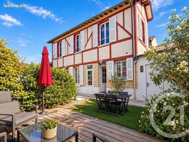 Maison 5 pièces 104 m²