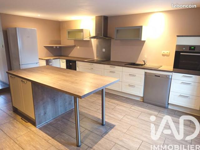 Maison 5 pièces 111 m²