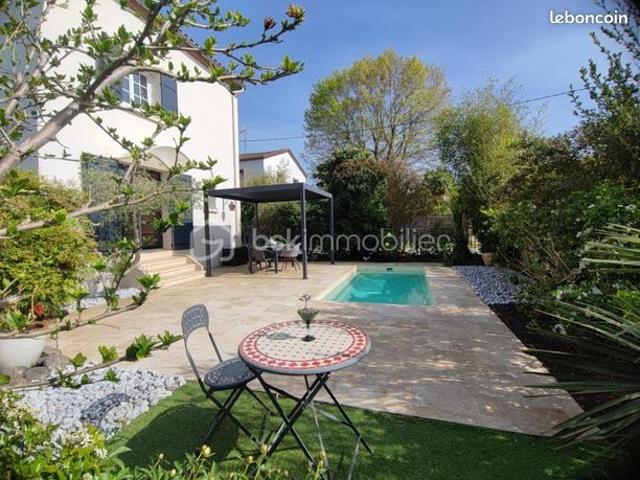 Maison 5 pièces 111 m²