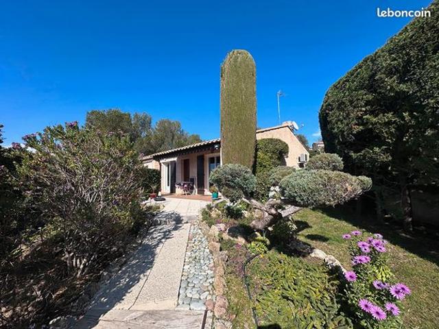 Villa 5 pièces 111 m²