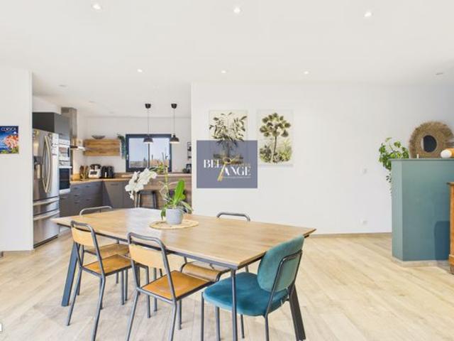 Maison 5 pièces 111 m²