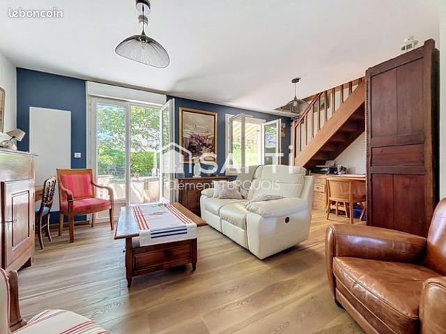 Maison 5 pièces 111 m²