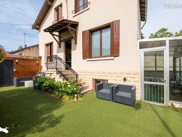 Maison 5 pièces 111 m²