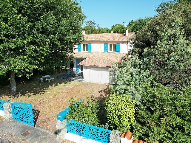 Maison 5 pièces 111 m²