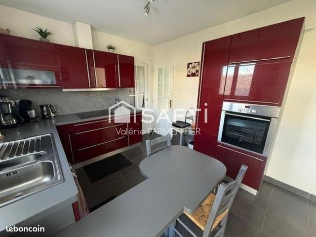 Maison 5 pièces 111 m²