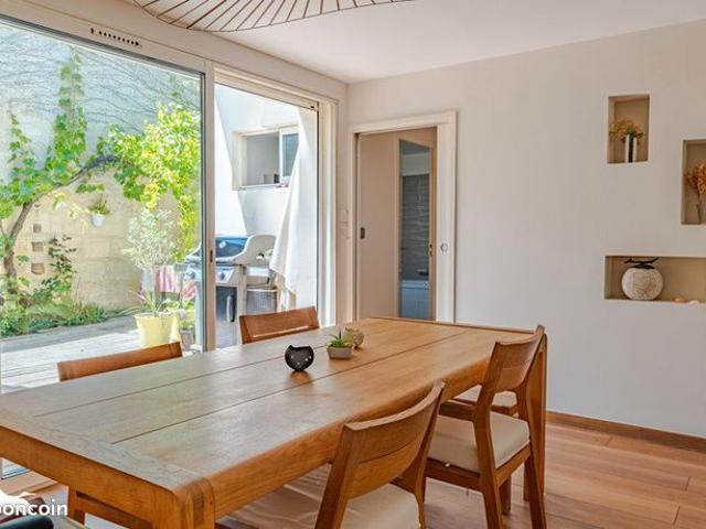 Maison 5 pièces 111 m²