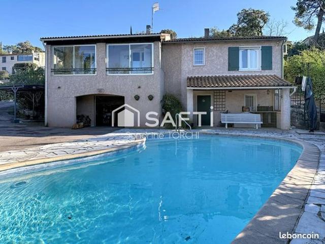 Maison 5 pièces 111 m²