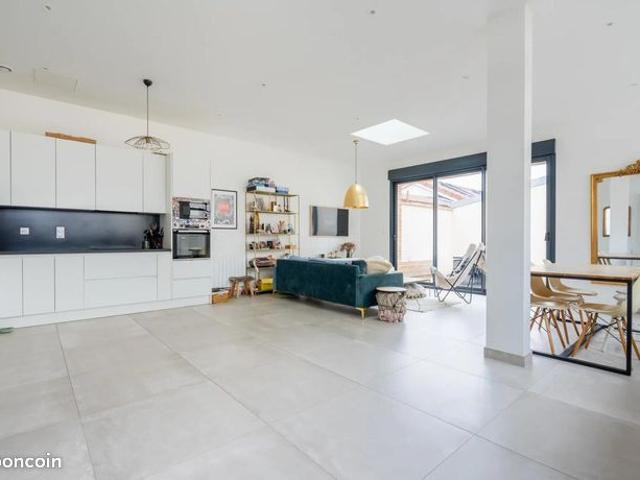 Maison 5 pièces 111 m²