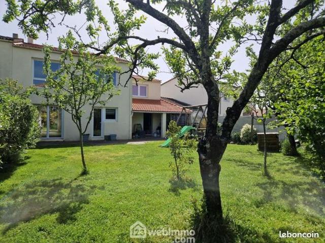 Maison 5 pièces 112 m²