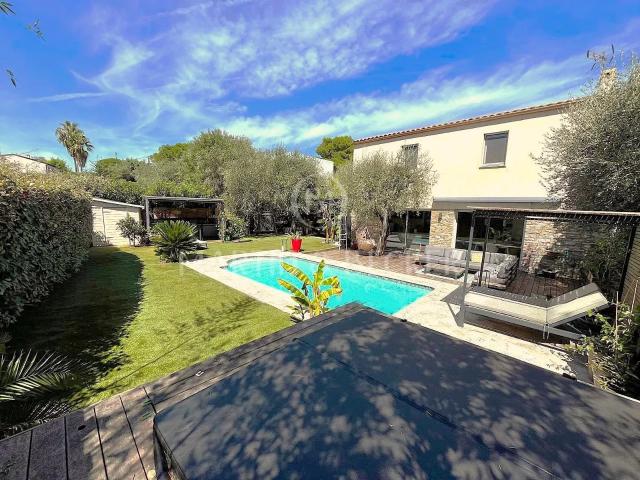 Maison 5 pièces 113 m²