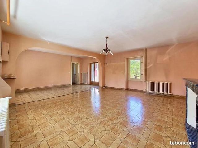 Maison 5 pièces 113 m²