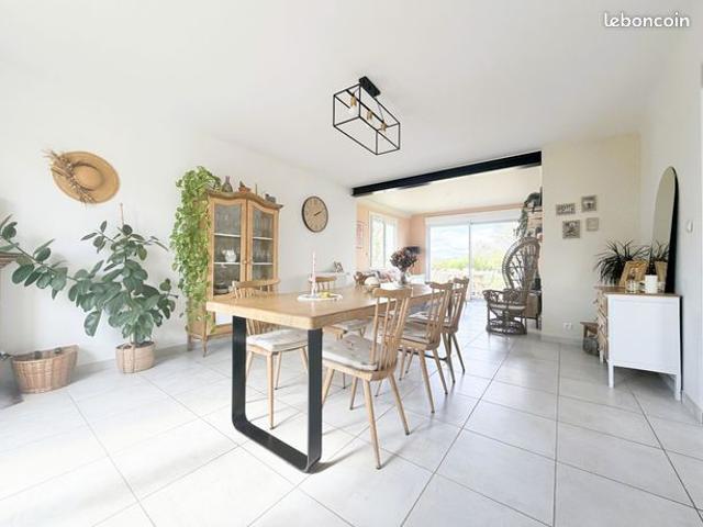 Maison 5 pièces 113 m²
