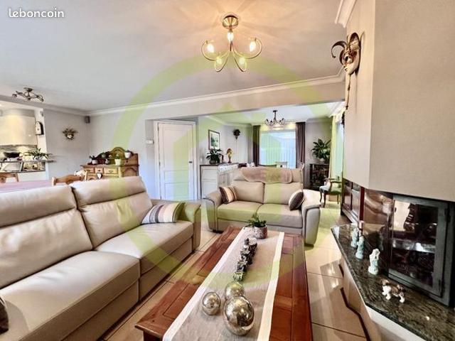 Maison 5 pièces 163 m²