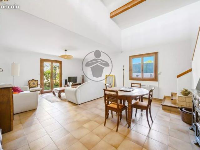 Maison 5 pièces 113 m²