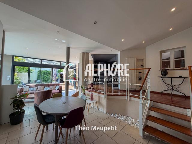 Maison 5 pièces 124 m²