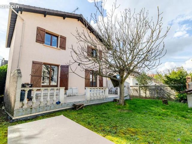 Maison 5 pièces 125 m²