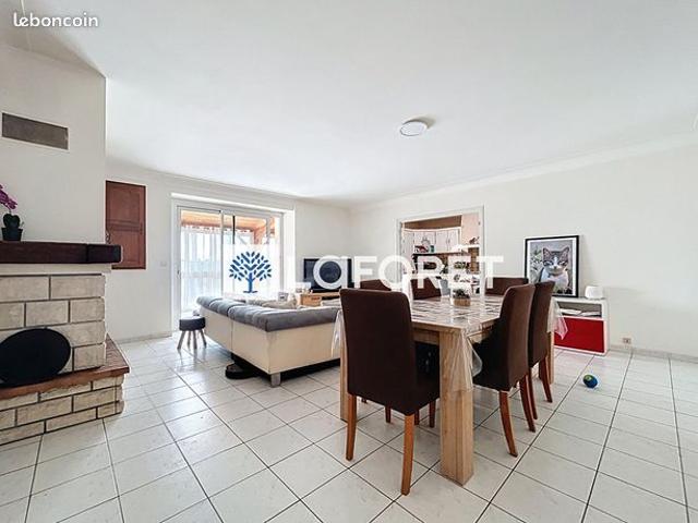 Maison 5 pièces 125 m²