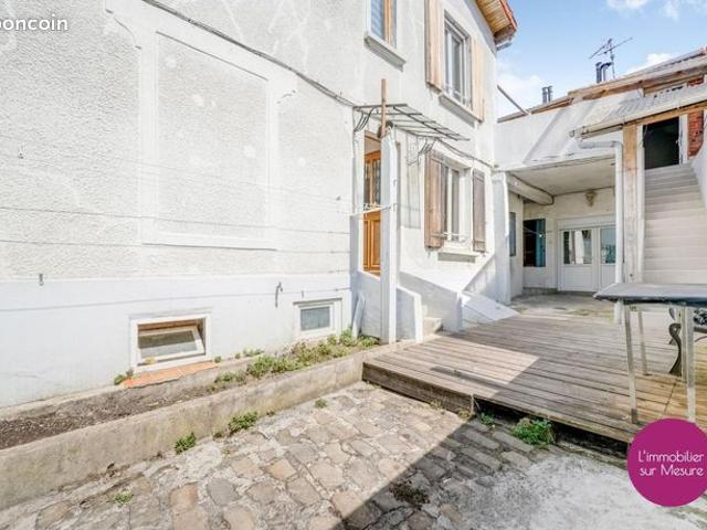 Maison 5 pièces 125 m²
