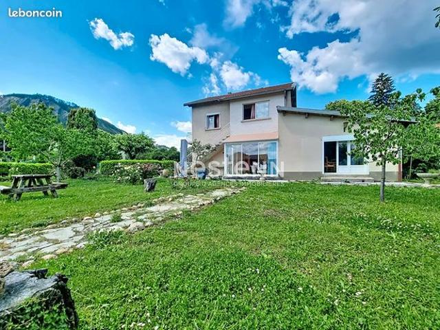 Maison 5 pièces 125 m²