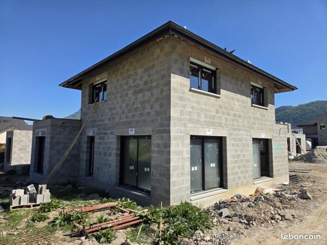 Maison 5 pièces 125 m²
