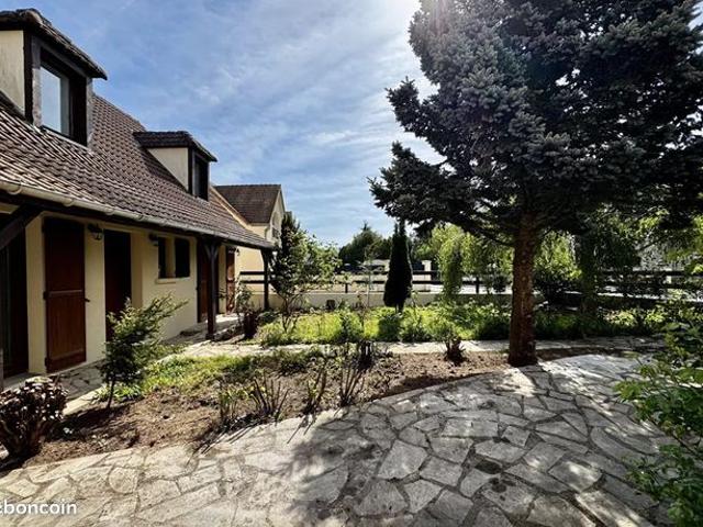 Maison 5 pièces 125 m²