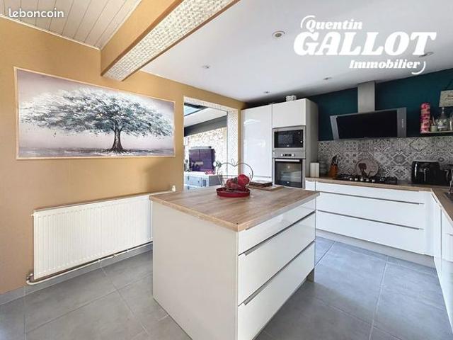 Maison 5 pièces 125 m²
