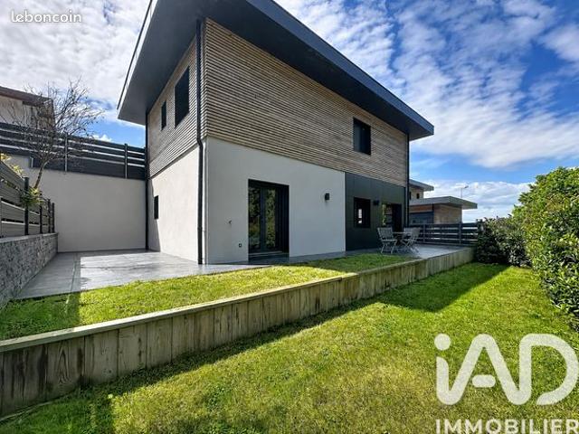 Maison 5 pièces 125 m²