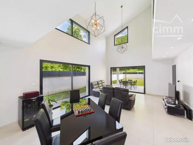 Maison 5 pièces 125 m²