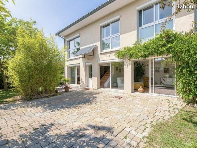 Maison 5 pièces 125 m²