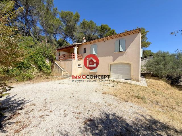 Maison 5 pièces, 125 m² à louer à Laudun l'Ardoise 30290