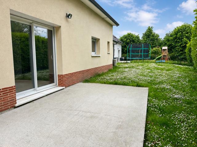 Maison 5 pièces, 125 m² à louer à Pissy Pôville 76360