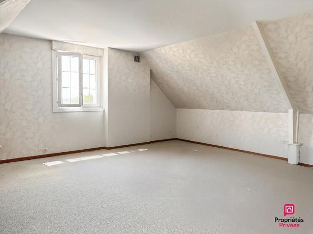 Maison 5 pièces, 125 m² à louer à Sablé sur Sarthe 72300