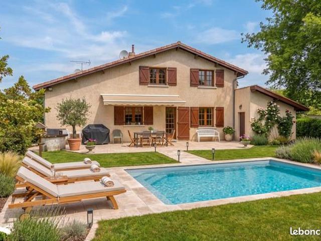 Maison 5 pièces 126 m²