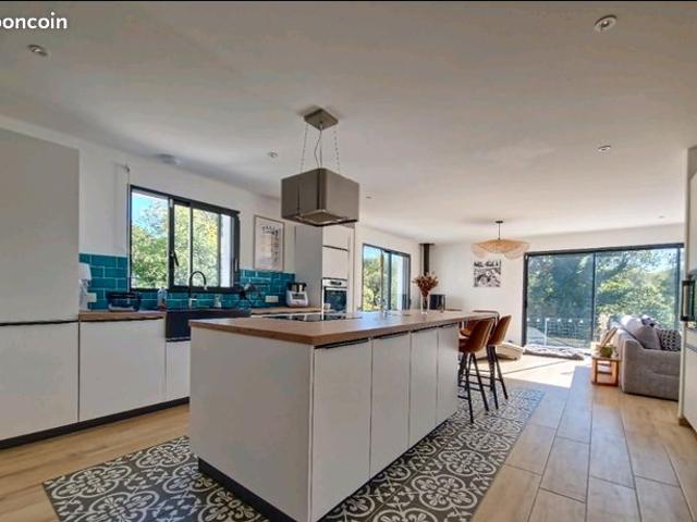 Maison 5 pièces 126 m²